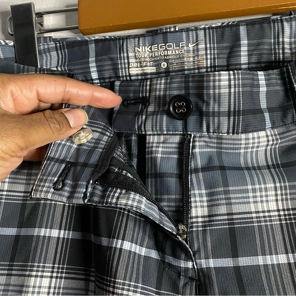 Nike Women's Plaid Dri-Fit Performance Wear Tour Golf Pant - Picture 6 of 10